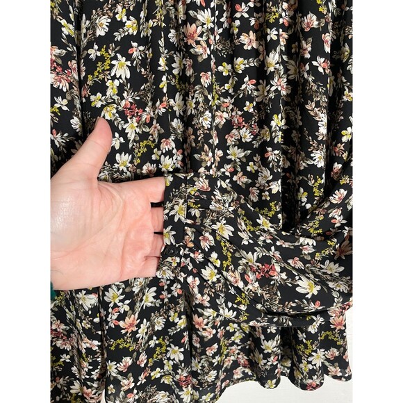 Ann Taylor LOFT Black Floral Ruffle Blouse Size Small Shirred Boho Romantic Top - Picture 4 of 14